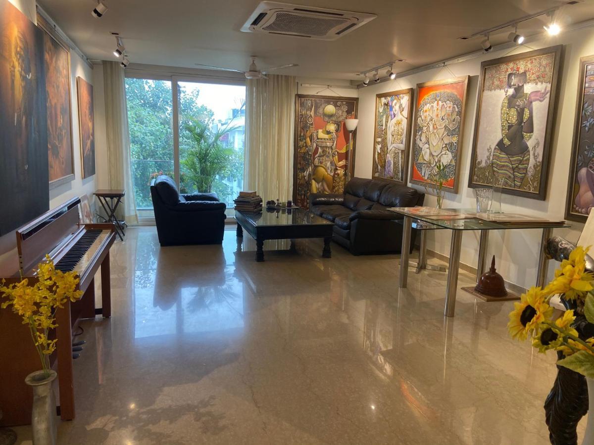 Bed and Breakfast Art House Vasant Vihar Нью-Дели Экстерьер фото