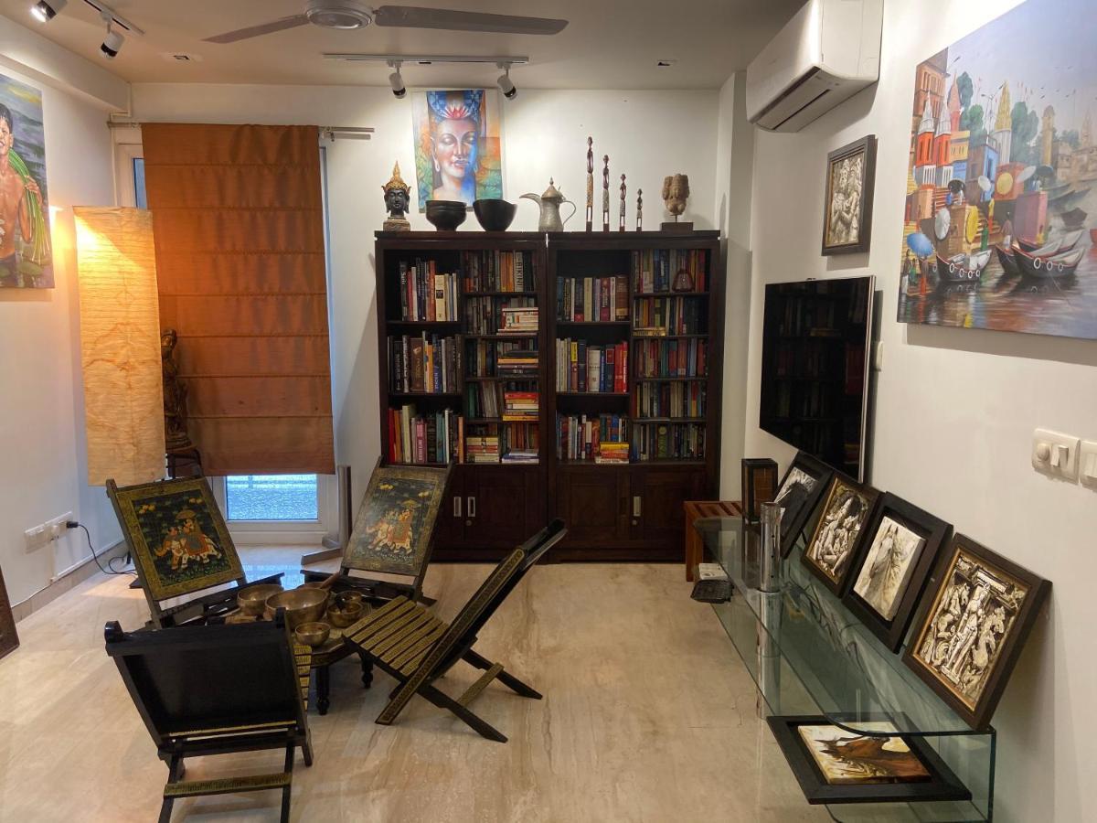 Bed and Breakfast Art House Vasant Vihar Нью-Дели Экстерьер фото